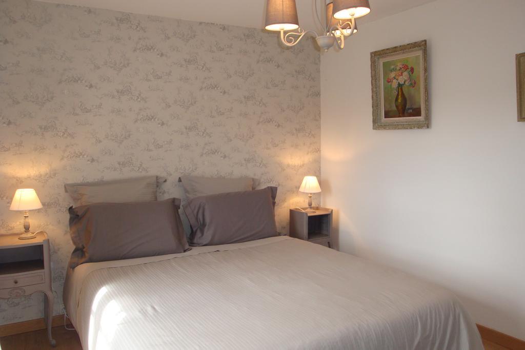 Au Jardin D'Eloise Bed & Breakfast Tremereuc ภายนอก รูปภาพ